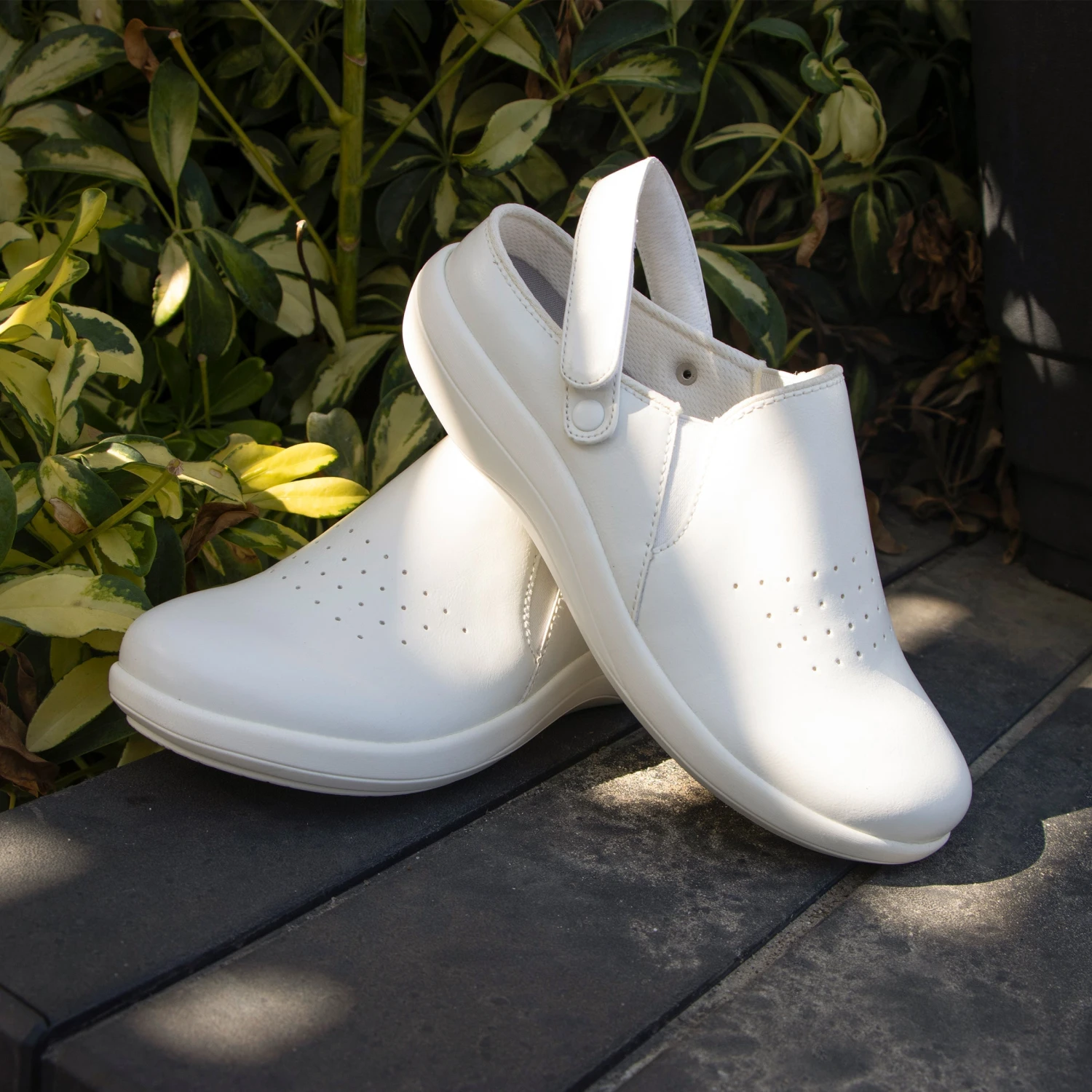 Shoes Skillz True White Shoe 2 Shoes Skillz True White Shoe - Image 2