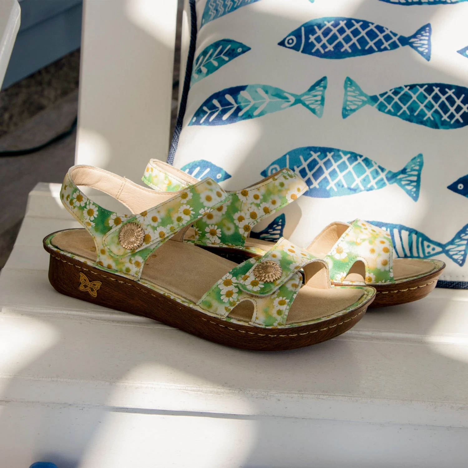 Vienna Coming Up Daisies Sandal 2 Vienna Coming Up Daisies Sandal - Image 2