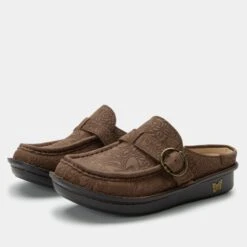 Shoes Brigid La Dee Dottie Brown Clog