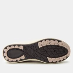 Embyr Chery Lacquer Shoe -Alegria Shoes Shop EMB 8224 S6