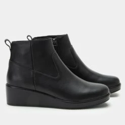 Hadi Black Boot -Alegria Shoes Shop HDI 601 S2 97b08b17 b76a 403c 9178 d463e87ef539