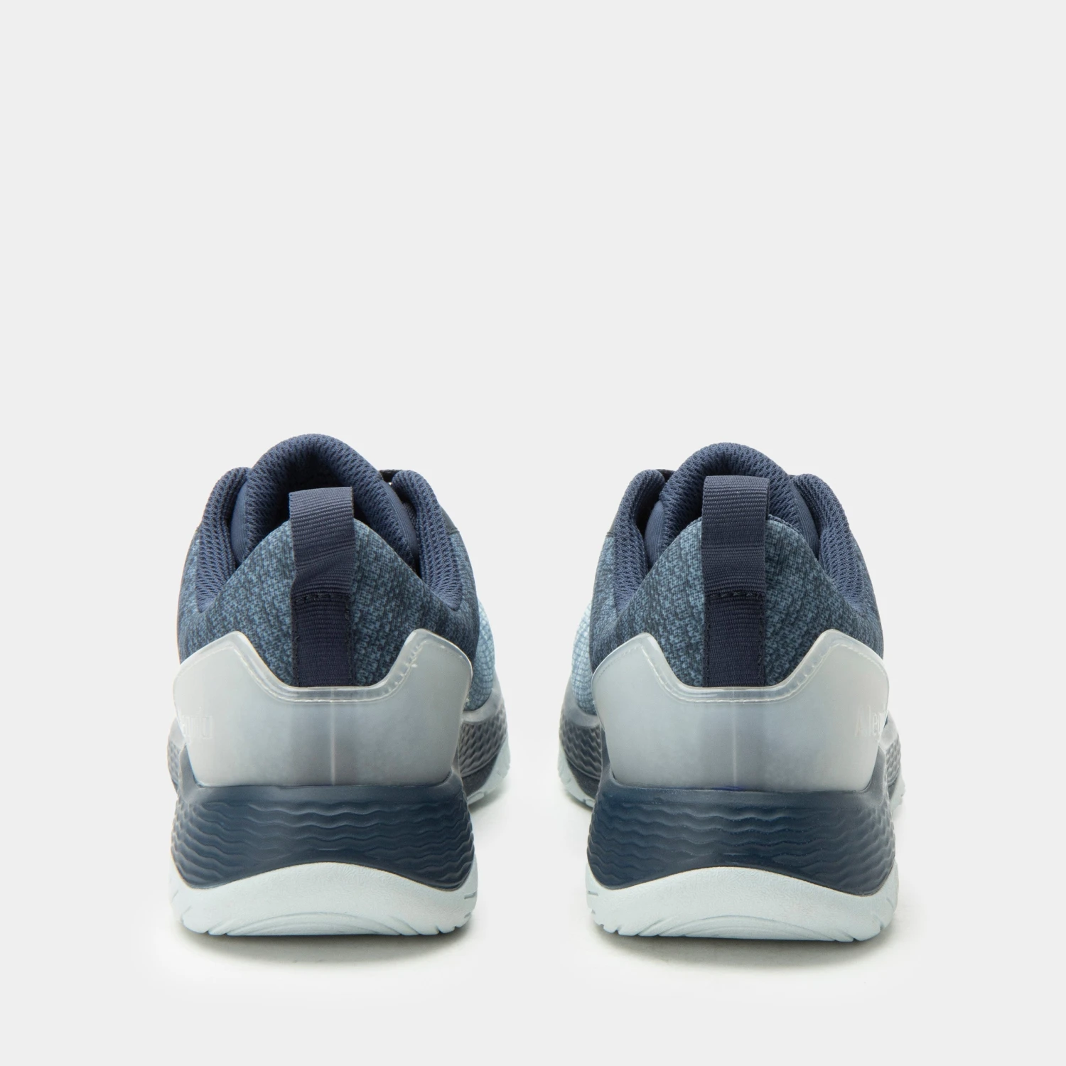 In8 Ombré Blue Shoe 4 In8 Ombré Blue Shoe - Image 4