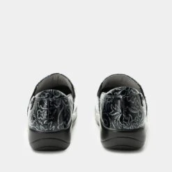 Shoes Keli Embroider Me Pewter Shoe -Alegria Shoes Shop KEL 6401 S3 0566ebe9 05c8 4e81 8525 a63d3b56b70e