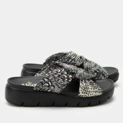 Rylie Birds Of A Feather Sandal -Alegria Shoes Shop RYE 6440 S2 4ed4bae1 1ce6 4475 95c7 4625495f39c7