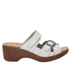 Sierra Delicut White Sandal -Alegria Shoes Shop SIE 7408 S2