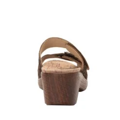 Sierra Delicut Tawny Sandal 9 Sierra Delicut Tawny Sandal -Alegria Shoes Shop SIE 7608 S3