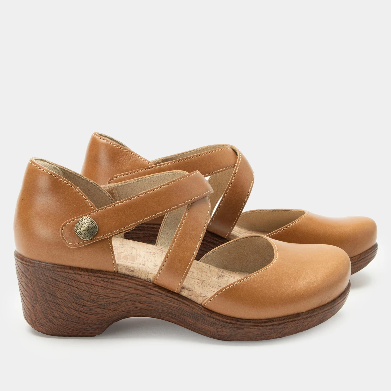 Shoes Savina Latte Shoe 3 Shoes Savina Latte Shoe - Image 3