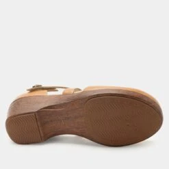 Shoes Savina Latte Shoe 13 Shoes Savina Latte Shoe -Alegria Shoes Shop SVA 6450 S6 81db8f5b 7c2b 46b7 8537 e000e31f076c